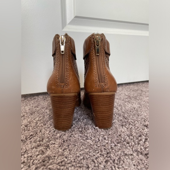 GUESS Heel Booties Size 6 - Picture 3 of 8